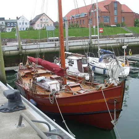 Stieglitz Апартаменты *